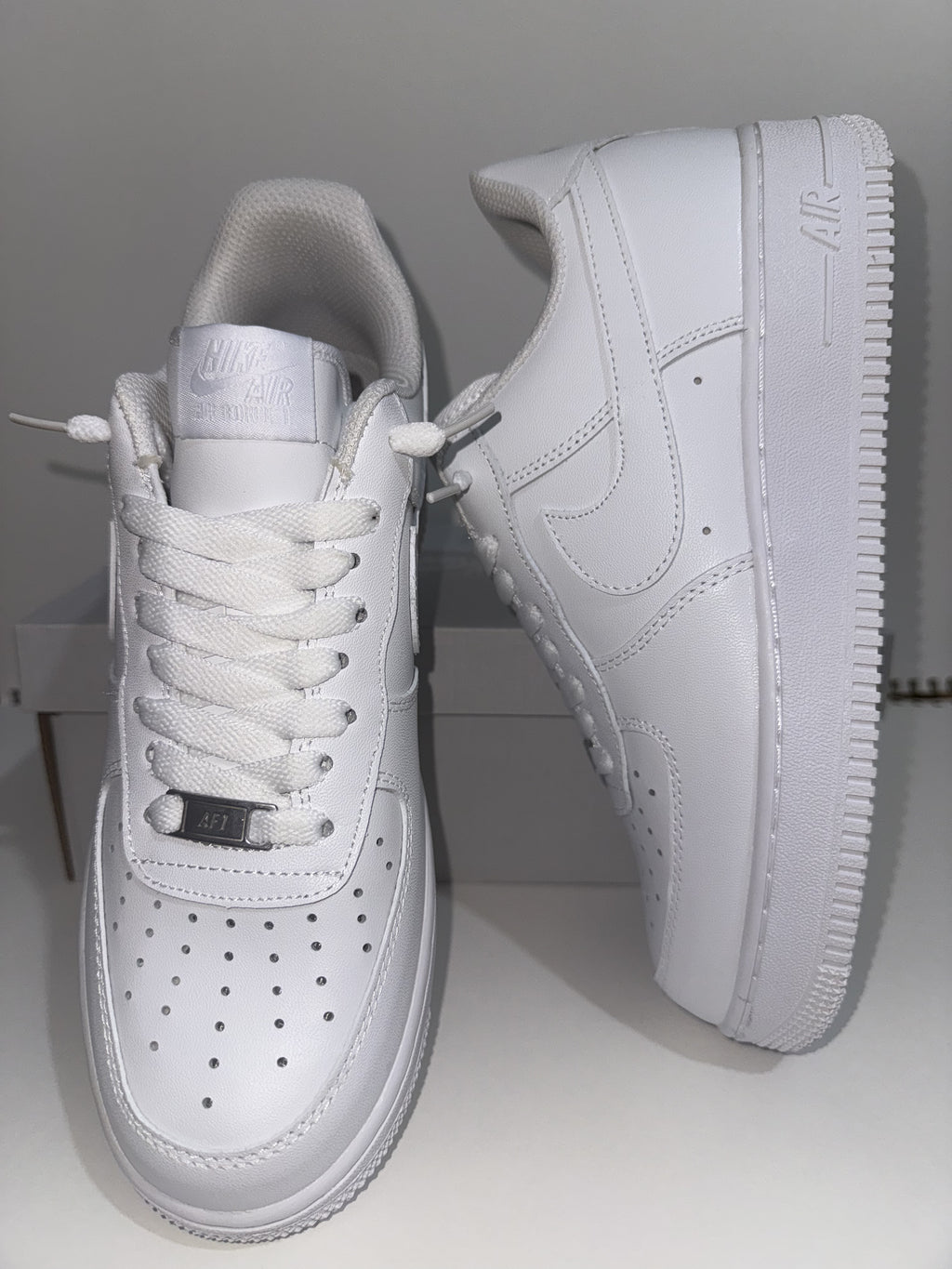 AF1